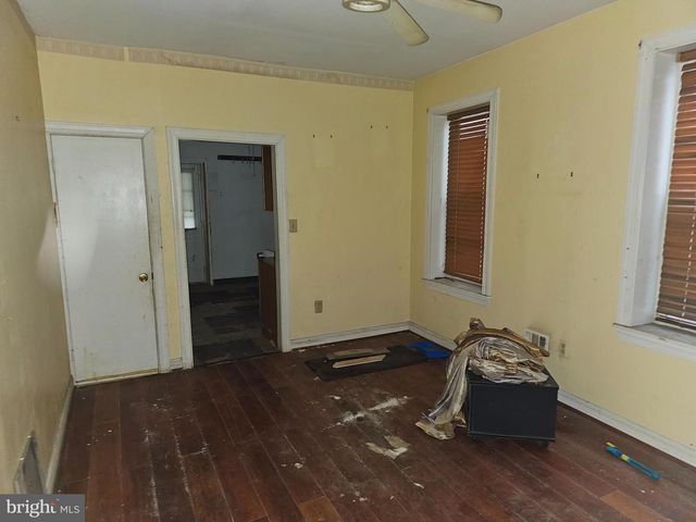 921 N LOMBARD ST, Wilmington, DE 19801