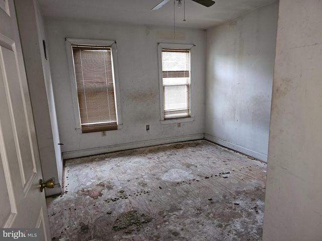 921 N LOMBARD ST, Wilmington, DE 19801