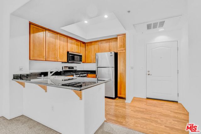4060 Glencoe Avenue 311, Marina Del Rey, CA 90292