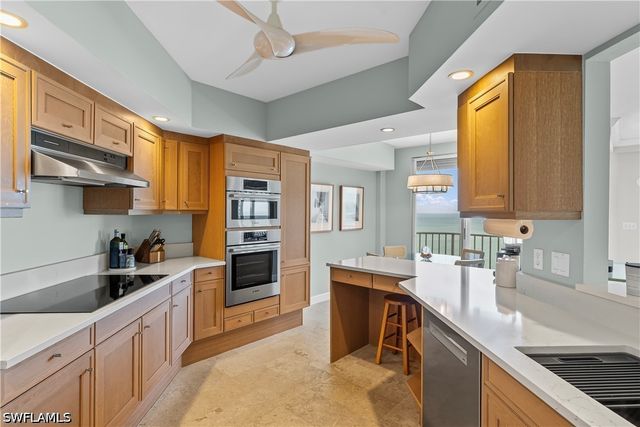 8111 Bay Colony DR 1904, Naples, FL 34108
