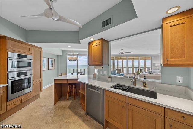 8111 Bay Colony DR 1904, Naples, FL 34108