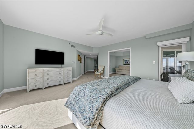 8111 Bay Colony DR 1904, Naples, FL 34108