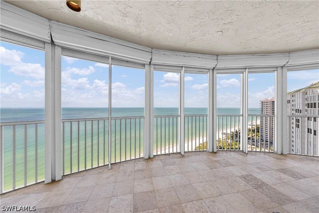 8111 Bay Colony DR 1904, Naples, FL 34108