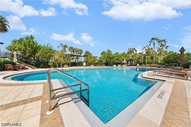 8111 Bay Colony DR 1904, Naples, FL 34108