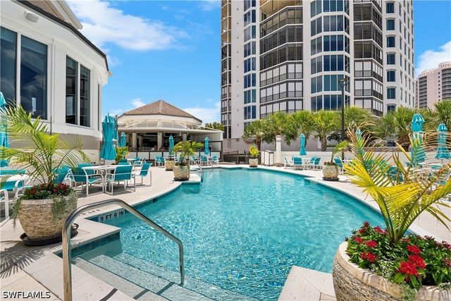 8111 Bay Colony DR 1904, Naples, FL 34108