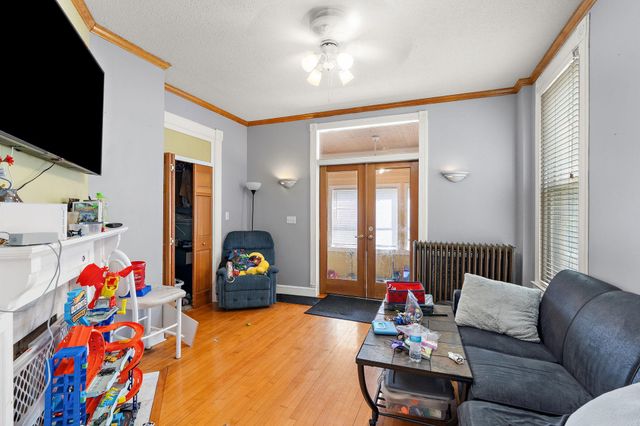 437 Wheeler Street N, Saint Paul, MN 55104