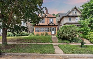 437 Wheeler Street N, Saint Paul, MN 55104