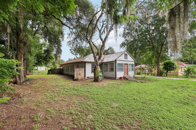 3701 E WARM SPRINGS AVE, Coleman, FL 33521