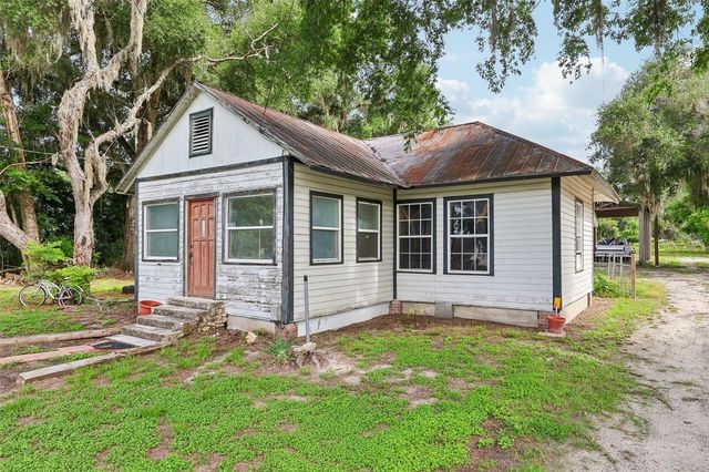 3701 E WARM SPRINGS AVE, Coleman, FL 33521