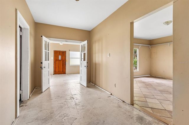 3701 E WARM SPRINGS AVE, Coleman, FL 33521
