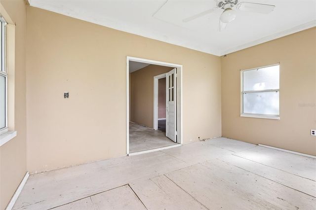 3701 E WARM SPRINGS AVE, Coleman, FL 33521