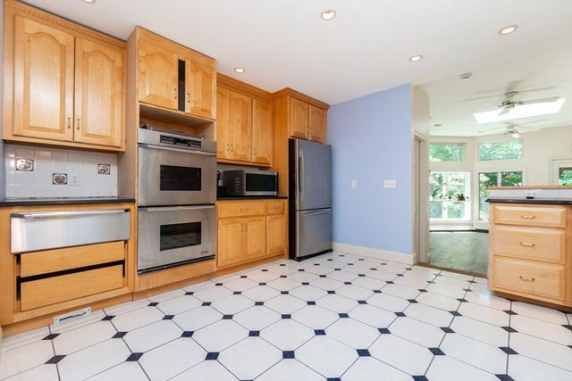 133 Concord Rd, Sudbury, MA 01776