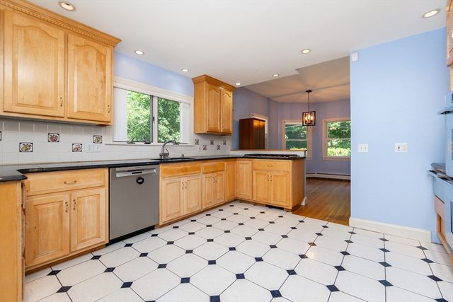 133 Concord Rd, Sudbury, MA 01776