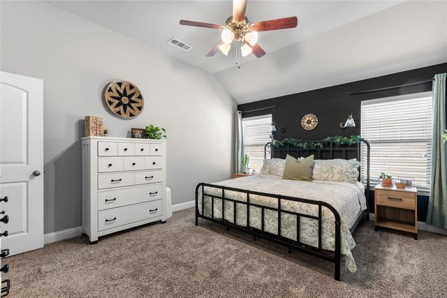 128 Hillcrest Way, Crandall, TX 75114