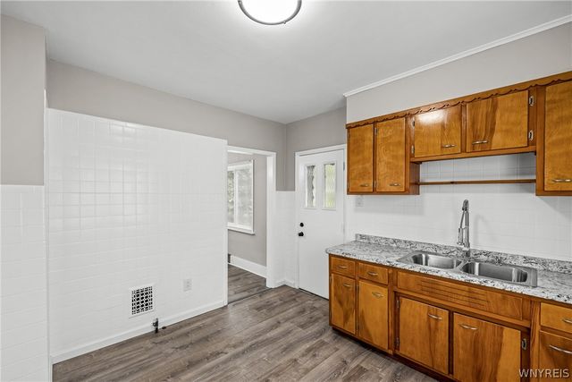 272 Stockbridge Avenue, Buffalo, NY 14215