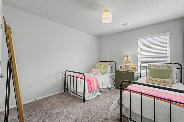 4738 W Hoover Loop, Fayetteville, AR 72704