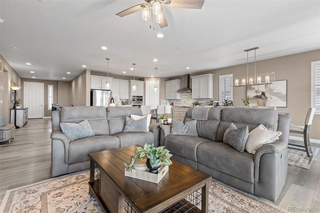 9698 Danube Court, Commerce City, CO 80022