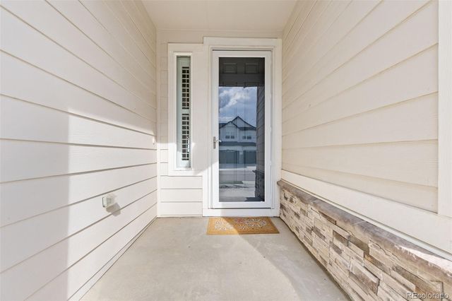 9698 Danube Court, Commerce City, CO 80022