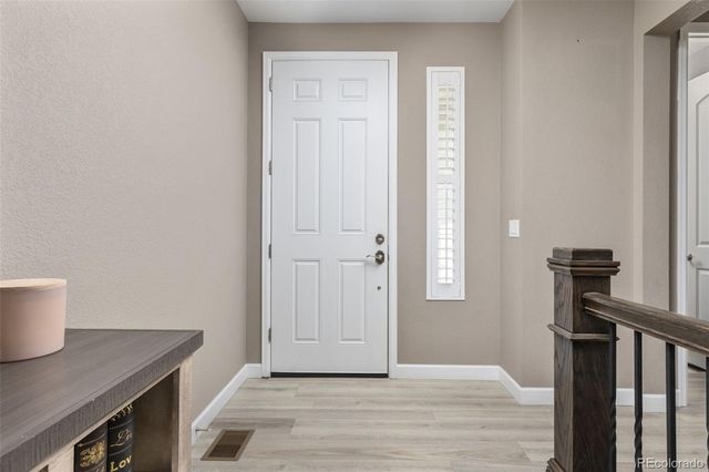 9698 Danube Court, Commerce City, CO 80022