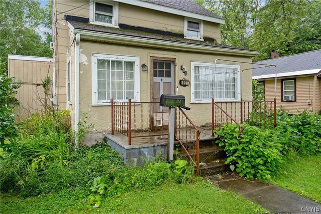401 Richfield Boulevard, Salina, NY 13211