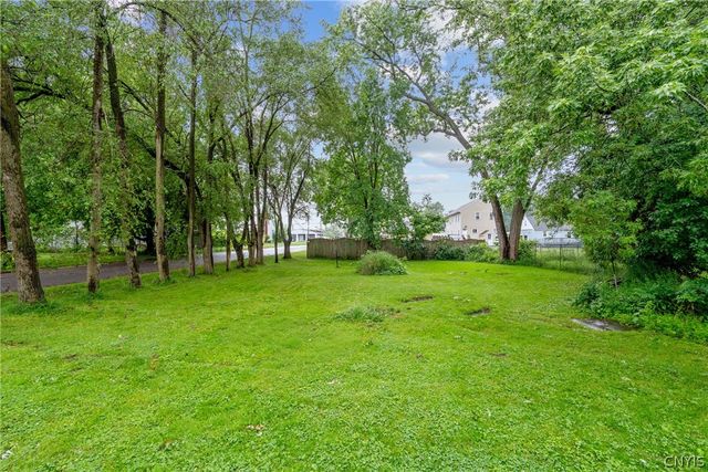 401 Richfield Boulevard, Salina, NY 13211
