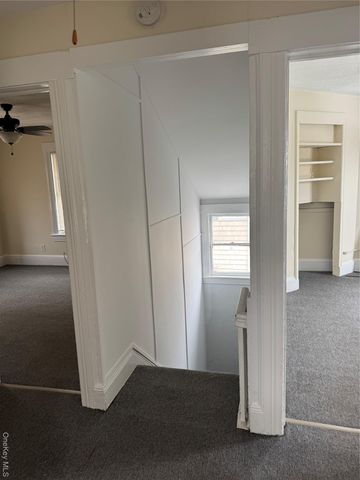 40 Southard Avenue, Rockville Centre, NY 11570