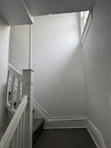 40 Southard Avenue, Rockville Centre, NY 11570