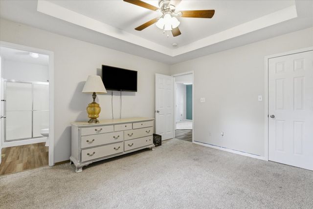 2311 W Roxbury Street, Springfield, MO 65807