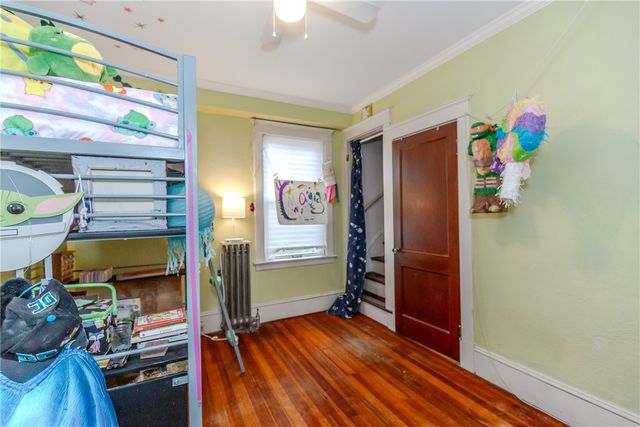 18 Bow Street, Cranston, RI 02905