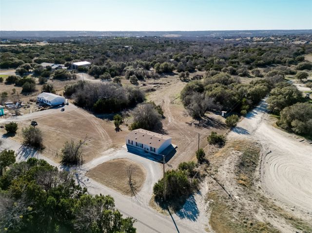 3233 Deer Path Lane 1, Weatherford, TX 76085