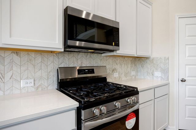 1081 Westfork Drive, Sealy, TX 77474