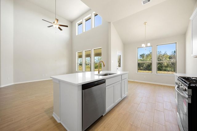 1081 Westfork Drive, Sealy, TX 77474