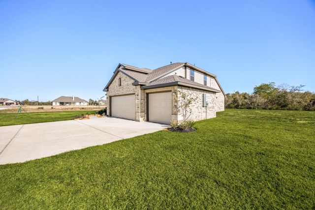 1081 Westfork Drive, Sealy, TX 77474