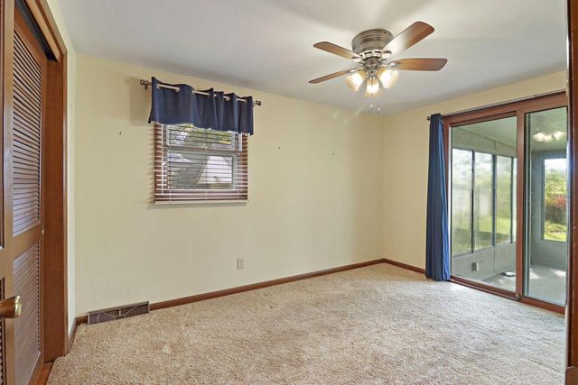 5025 Harrison ROAD, Kenosha, WI 53142