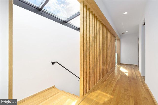 2500 BUCKELEW DR, Falls Church, VA 22046