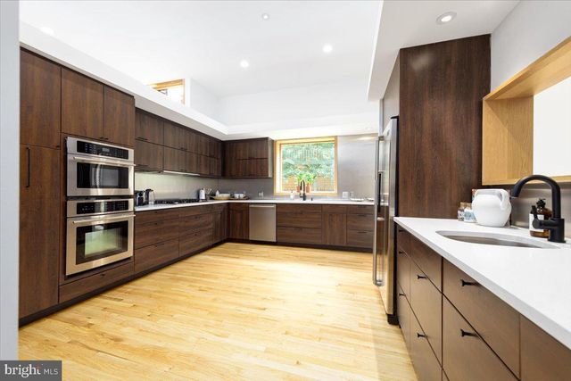 2500 BUCKELEW DR, Falls Church, VA 22046