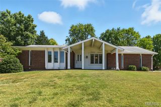 1702 Stemwood Way, Fenton, MO 63026