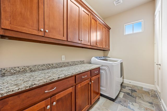14737 Stanford Court, Addison, TX 75254