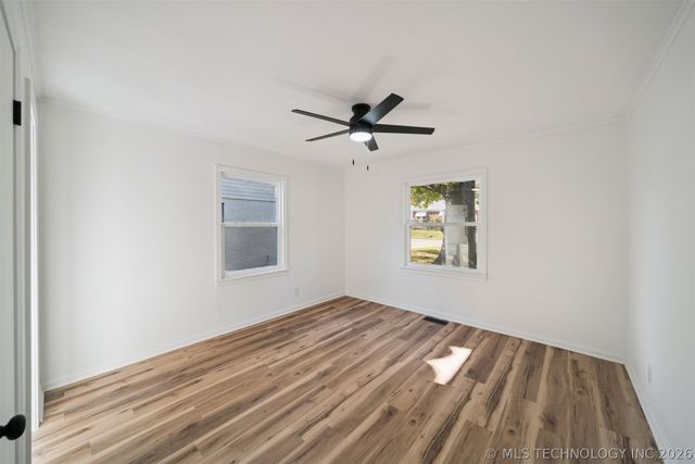 559 S Sandusky Avenue, Tulsa, OK 74112