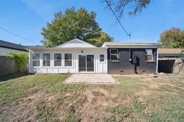 559 S Sandusky Avenue, Tulsa, OK 74112