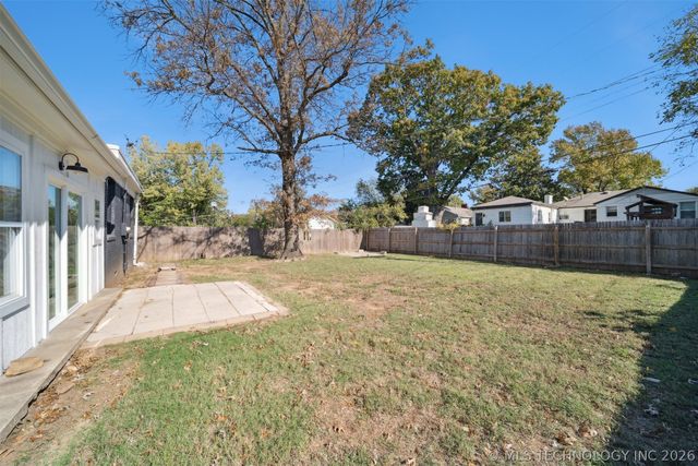 559 S Sandusky Avenue, Tulsa, OK 74112