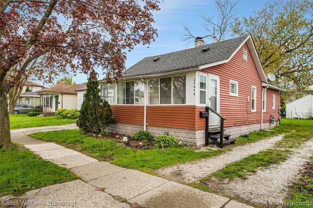 24646 Tuscany Avenue, Eastpointe, MI 48021