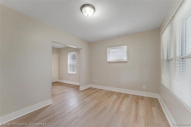 24646 Tuscany Avenue, Eastpointe, MI 48021