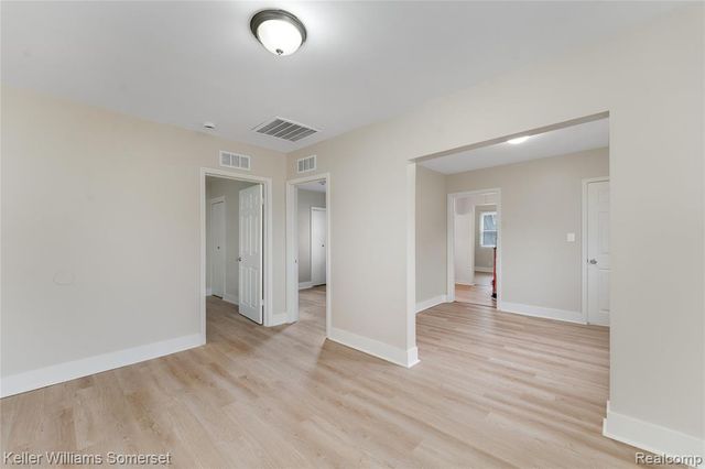 24646 Tuscany Avenue, Eastpointe, MI 48021