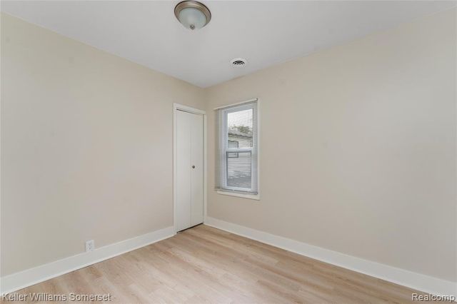 24646 Tuscany Avenue, Eastpointe, MI 48021