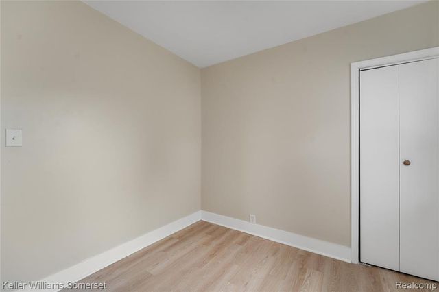 24646 Tuscany Avenue, Eastpointe, MI 48021