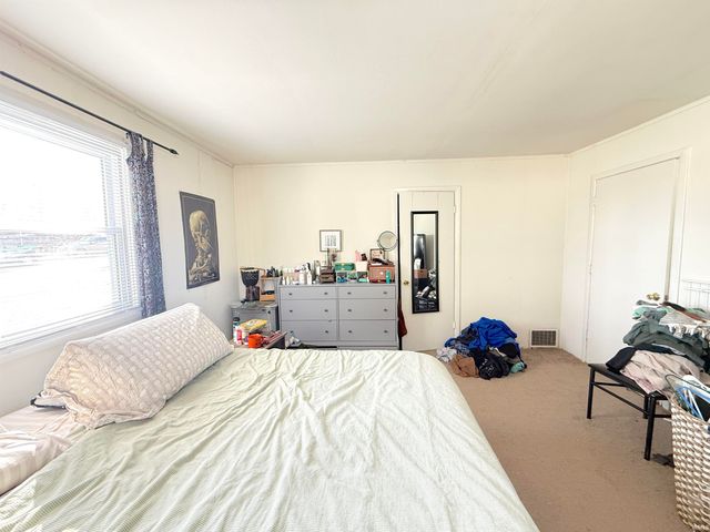 620 W 8th Street, Bloomington, IN 47404