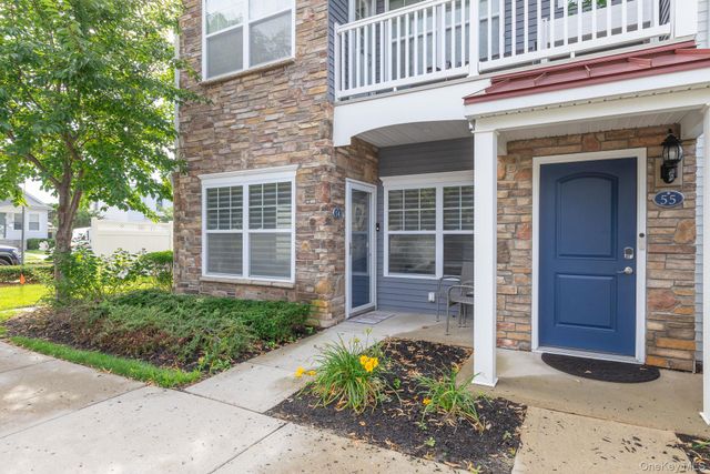 54 Barley Lane 54L, Patchogue, NY 11772