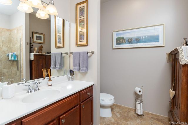 54 Barley Lane 54L, Patchogue, NY 11772