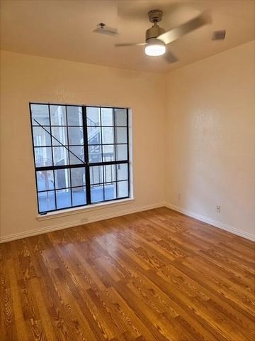 4800 W Lovers Lane 512, Dallas, TX 75209